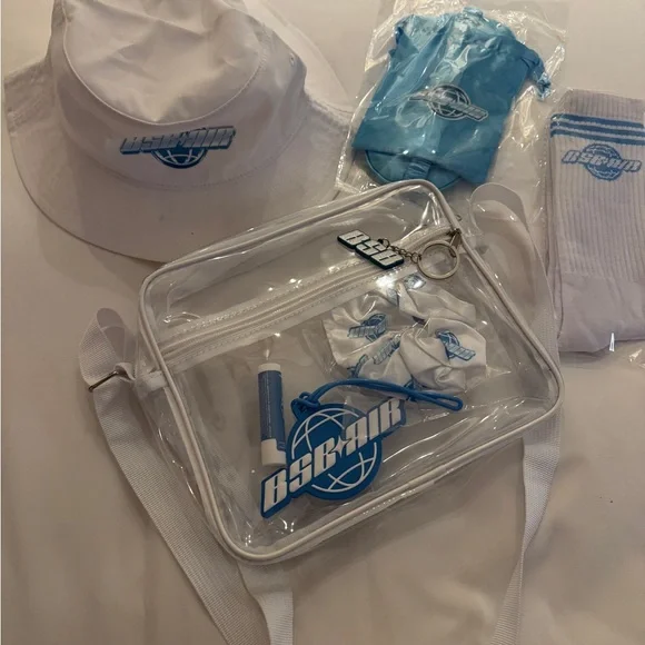 Backstreet Boys VIP Gift Bag - Picture 2 of 7